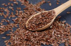 Leinsamen enthalten die entzündungshemmende Omega-3-Fettsäure ALA
